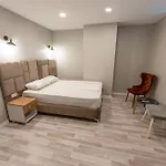 Lacasa Royal Hotel