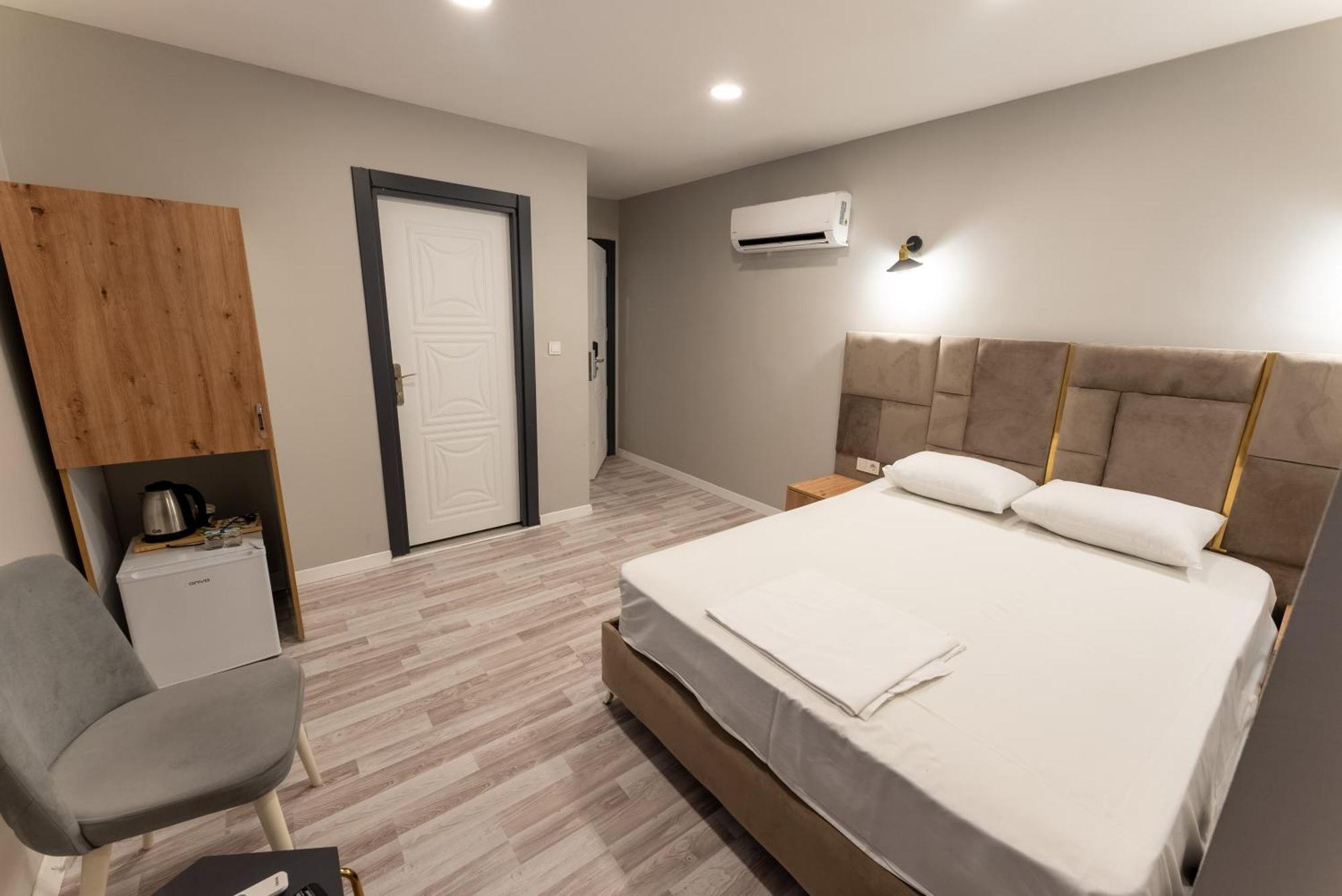 Lacasa Royal Otel