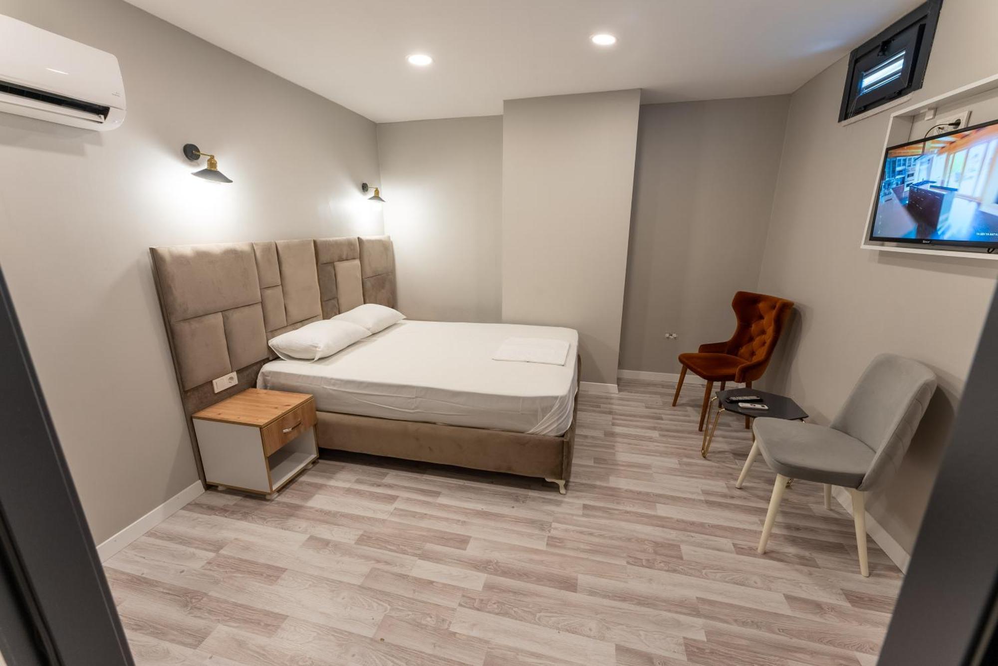 Lacasa Royal Otel