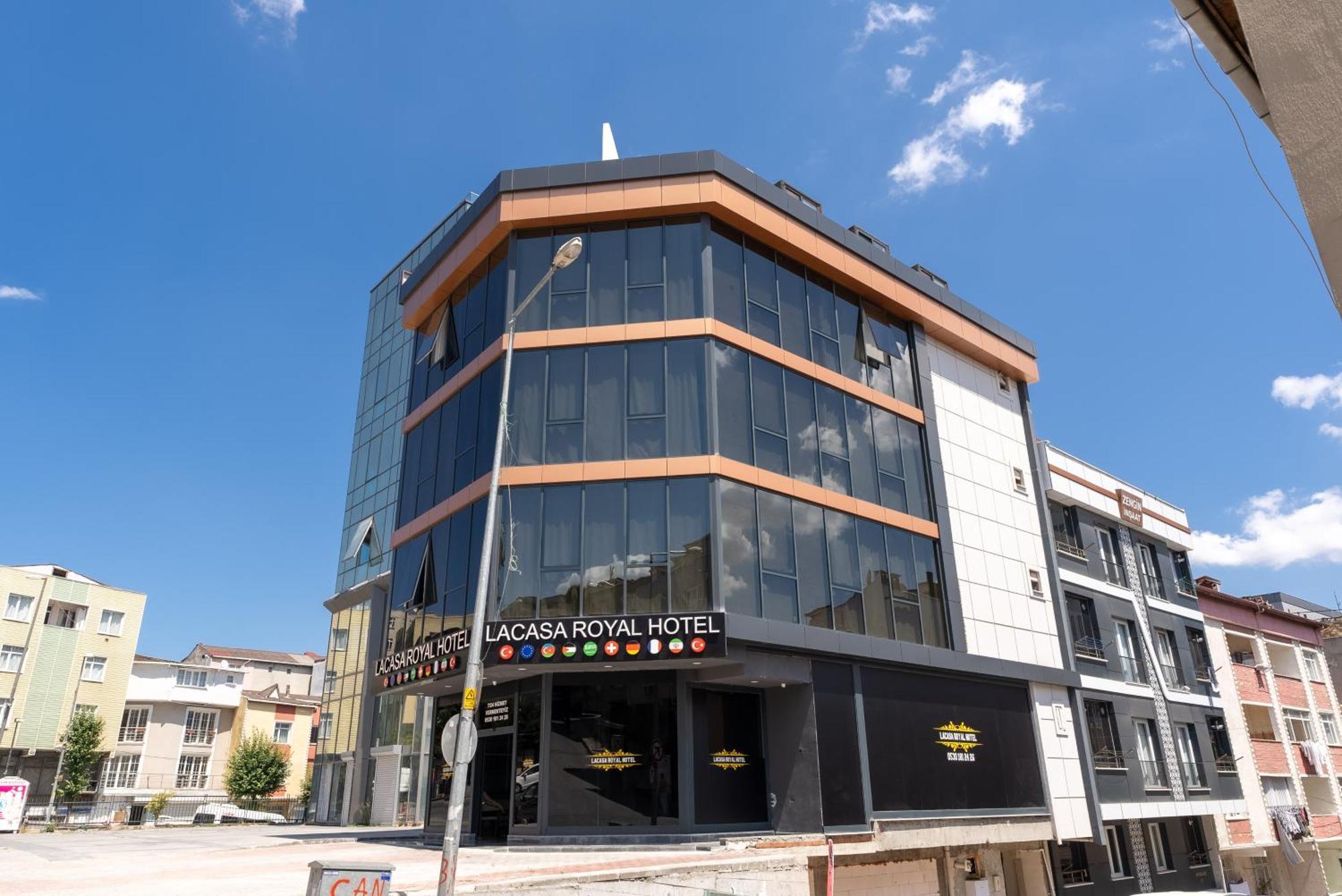 Lacasa Royal Otel